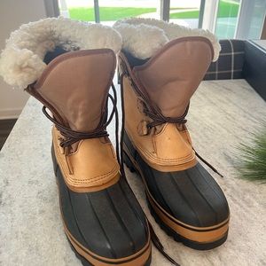 Men’s Itasca Winter Boots, NWOT, never been worn! Make An Offer!!!